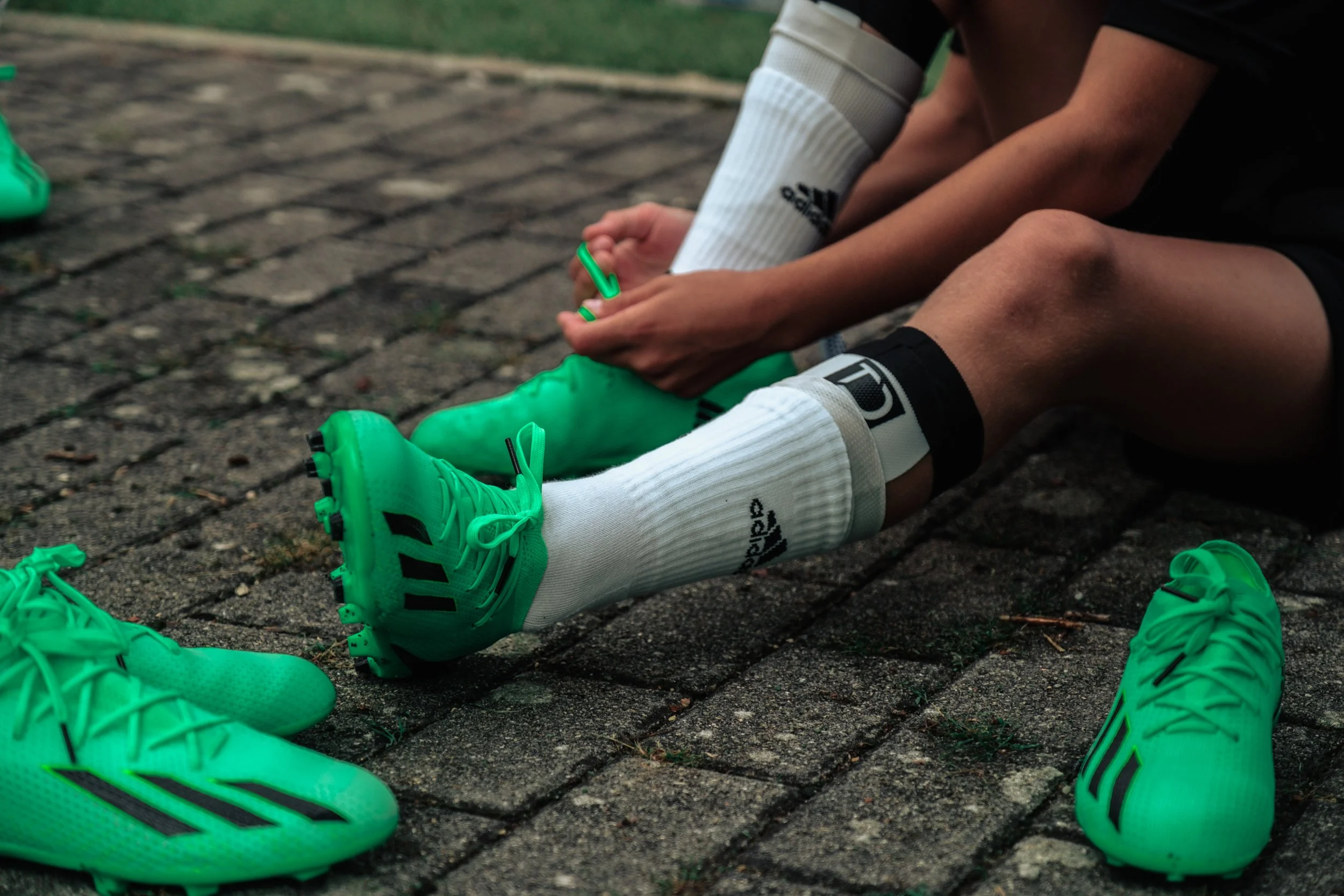 Intersport nemeziz sales